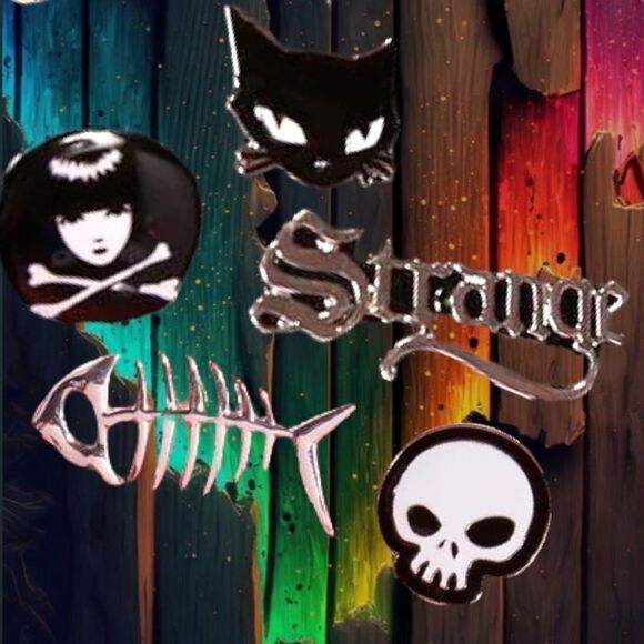 Dolls Kill x Emily The Strange Limited Edition Collectable Pin Set - Picture 2 of 2